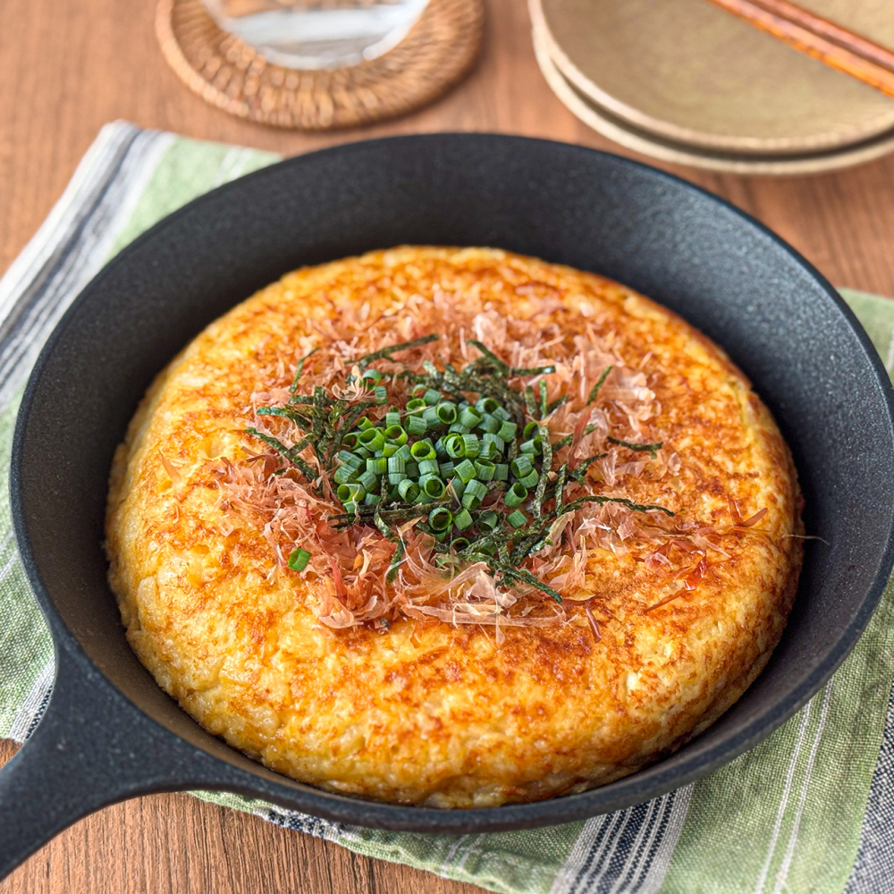 全部まぜて焼くだけ！ふわとろ山芋鉄板