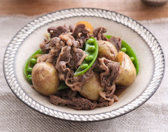 新じゃがと牛肉のうまだし煮